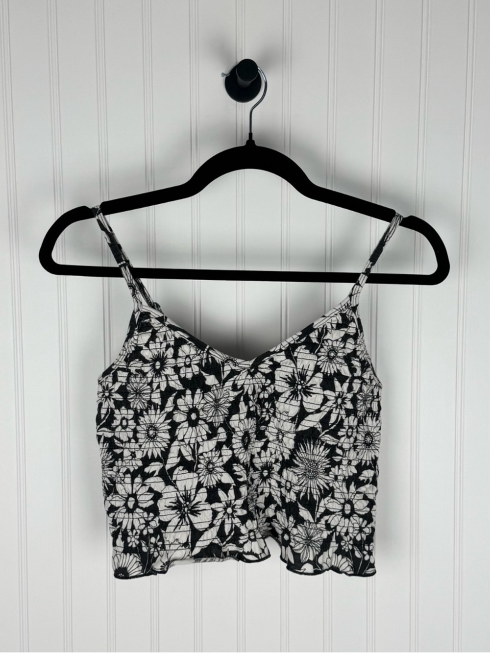 American Eagle Floral Smocked Crop Cami Tank Top Black White Size S